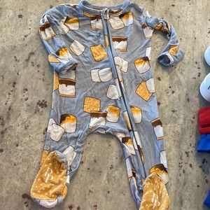 Posh peanut onsie
